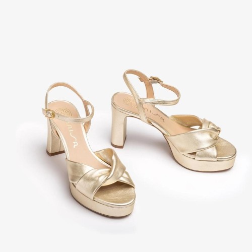 Sandalia Onoa en platino