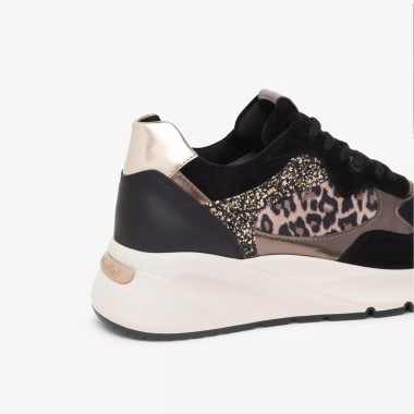 Sneaker Negro Leopardo