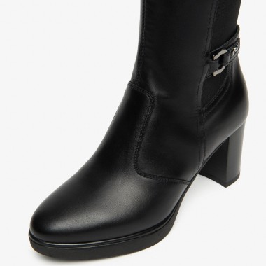 Bota negra tacón ancho