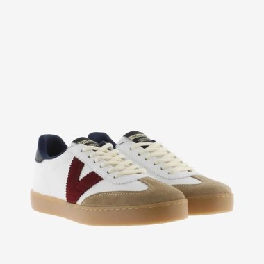 Ciclista Blanco y Burdeos