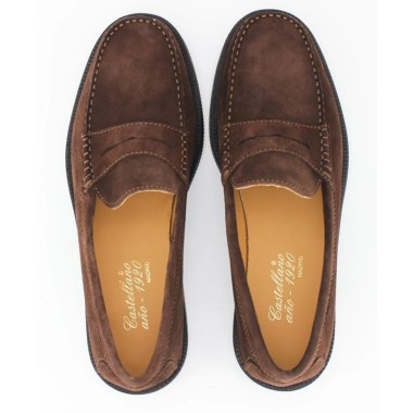 Mocasín ante marrón