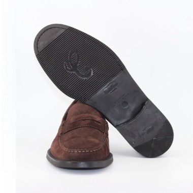 Mocasín ante marrón