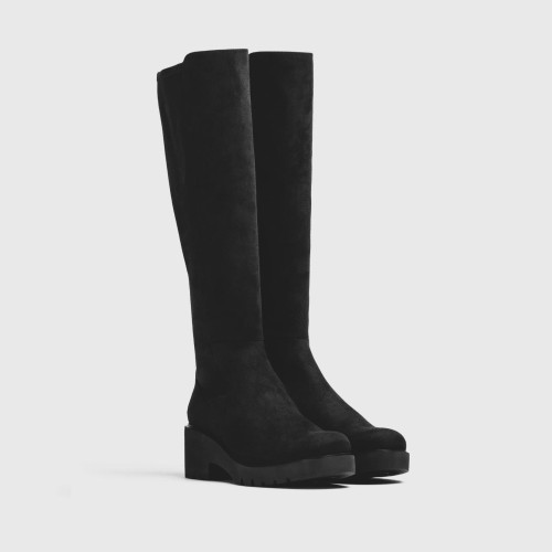 Bota extralight ante negro