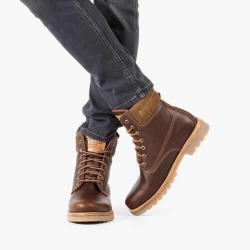 Bota Panama Grass Castaño