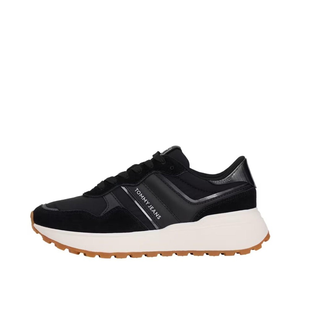 Runner negro de chica