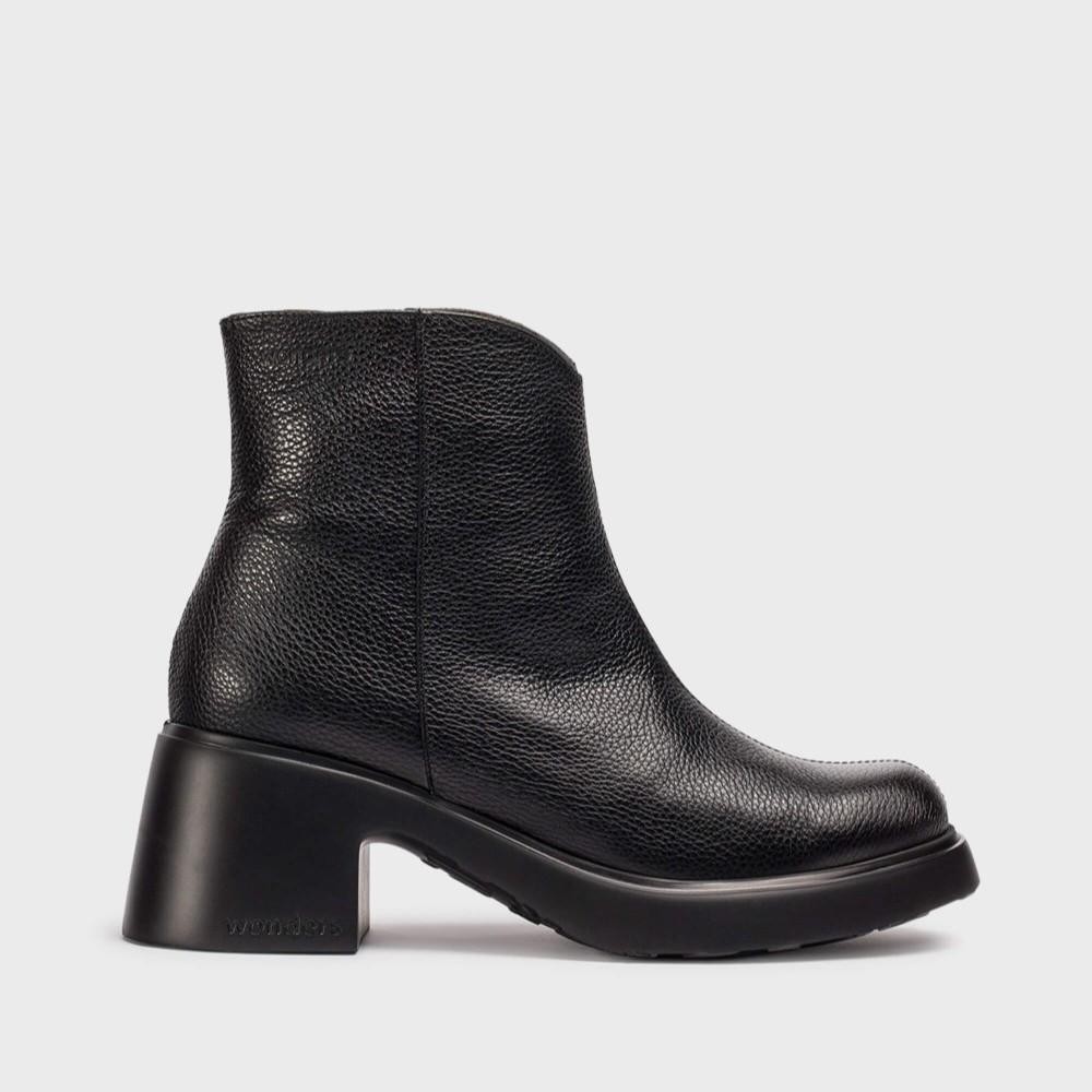 Botín Extralight negro tacón 6cm