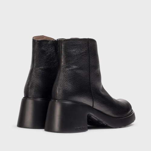 Botín Extralight negro tacón 6cm