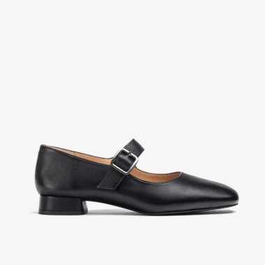 Mercedes negra de 2cm