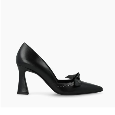 Salón en piel negra Renca