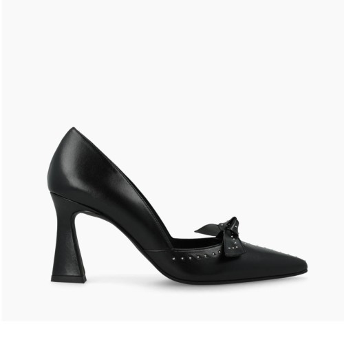 Salón en piel negra Renca