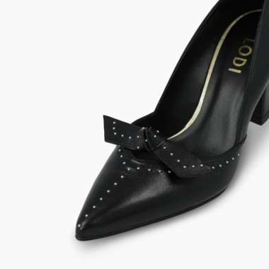 Salón en piel negra Renca