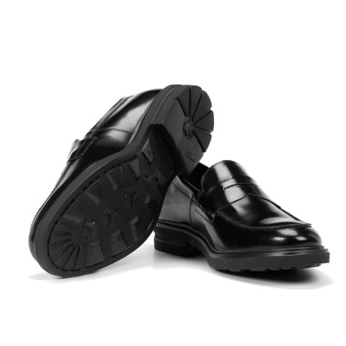 Mocasín negro Belgas