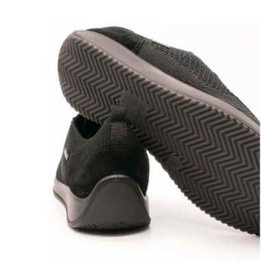 Deportivo con GoreTex en negro