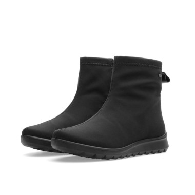 Bota negra de licra con GoreTex