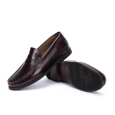 Catellano burdeos de Martinelli